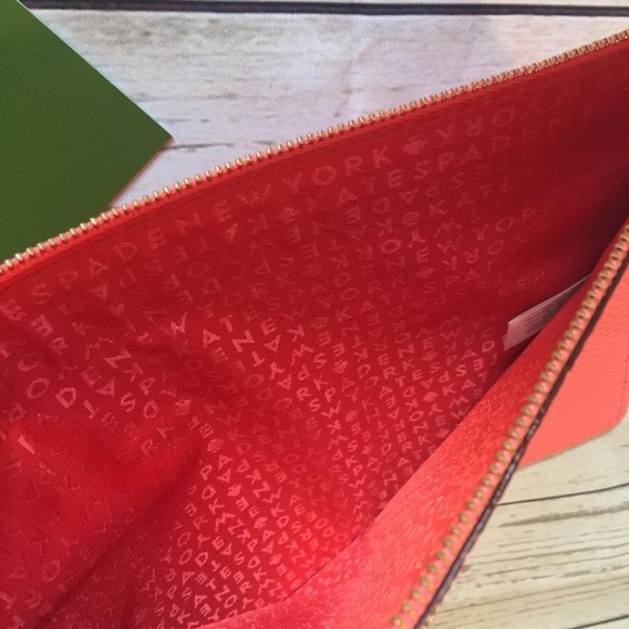 Kate Spade Bridge Place Gia Bow Clutch Pouch - Picture 3 of 6